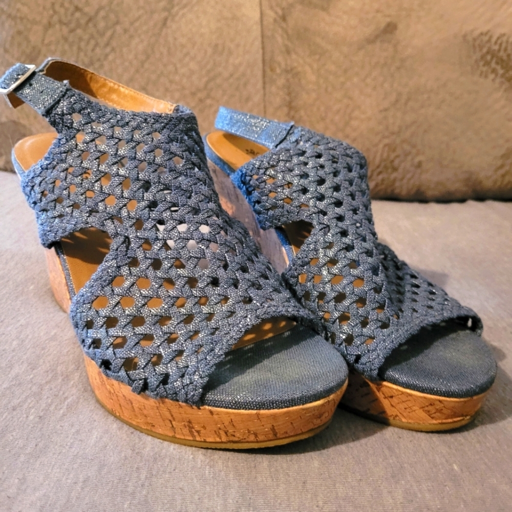MUDD Espadrill Wedge Denim Heels